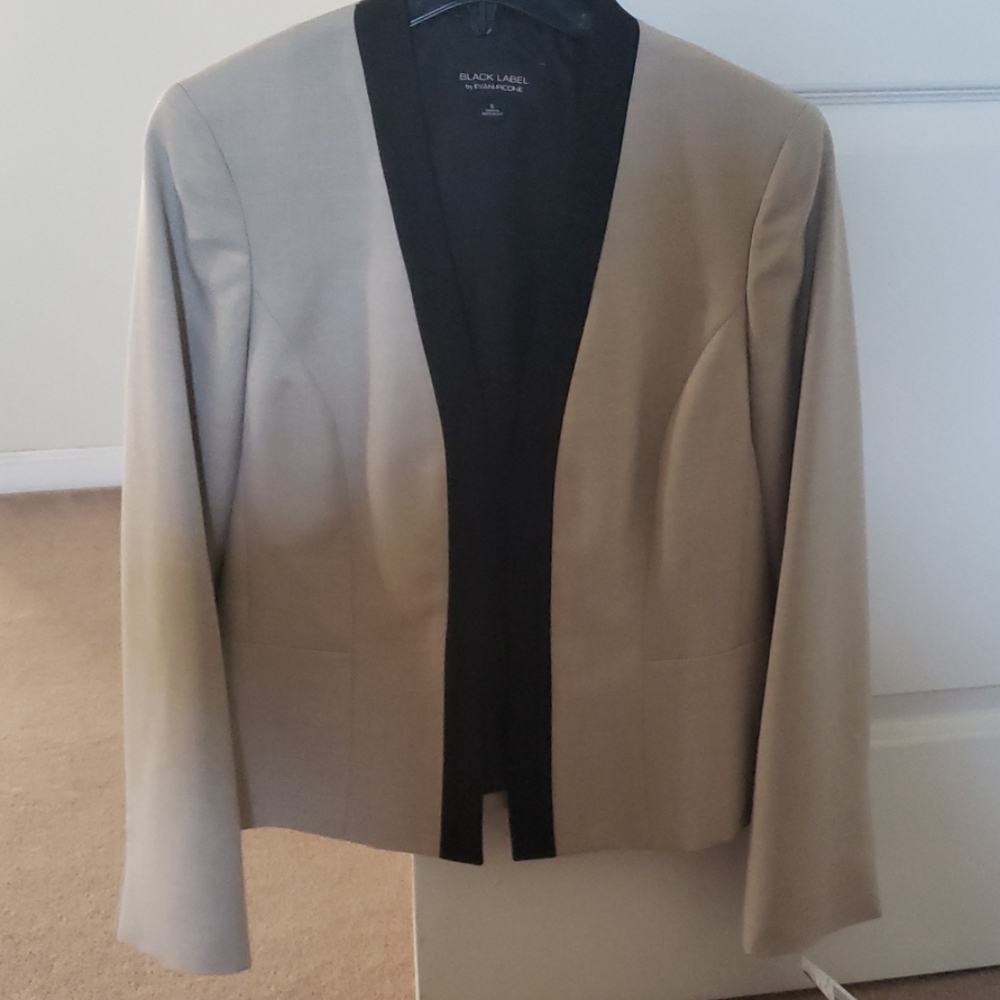 Black Label by Evan-picone Suit Jacket/ blazer size 6